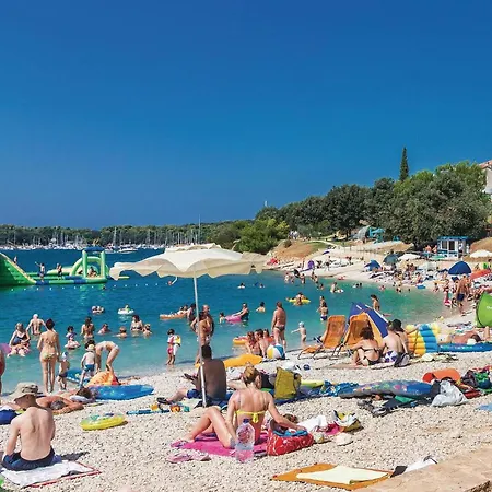 Awesome In With Outdoor Swimming Pool Vakantiehuis